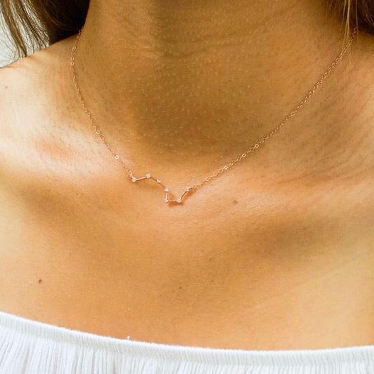 Pisces constellation hot sale necklace gold